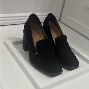 Dr. Scholl's Black Flats Minimalist Loafers NWOT